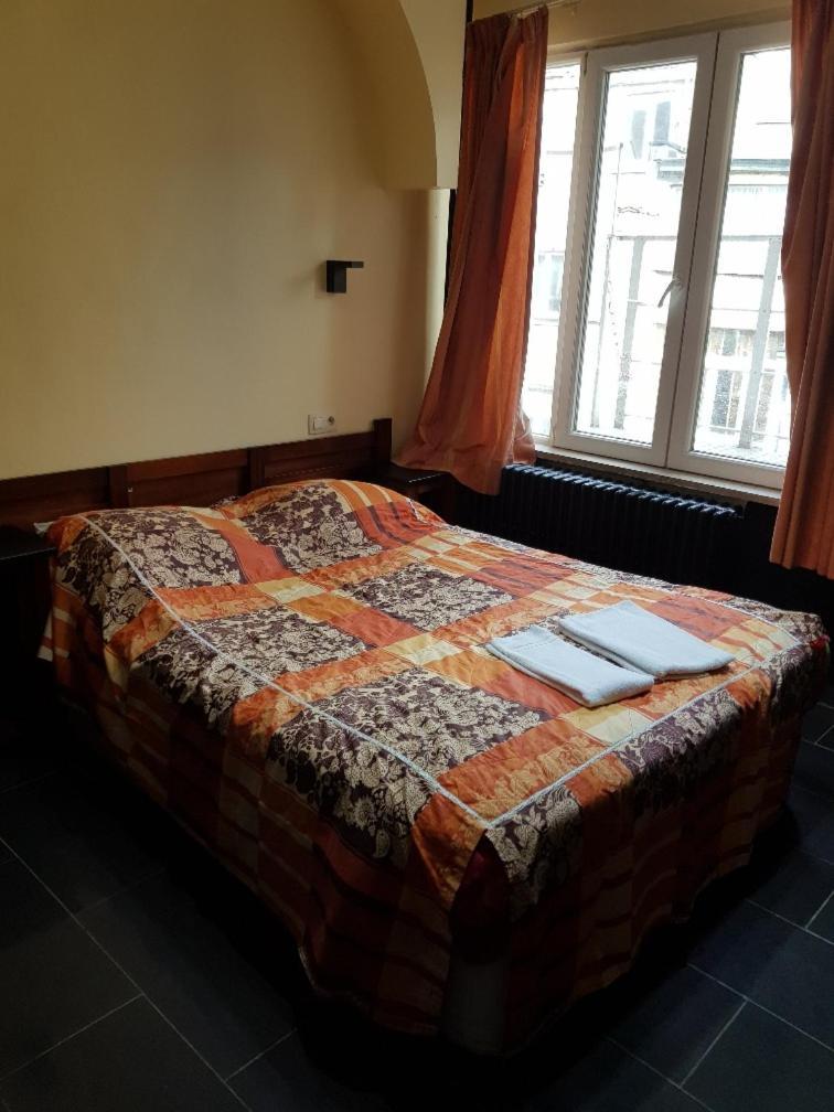 Hotel La Potiniere Schaerbeek Ngoại thất bức ảnh