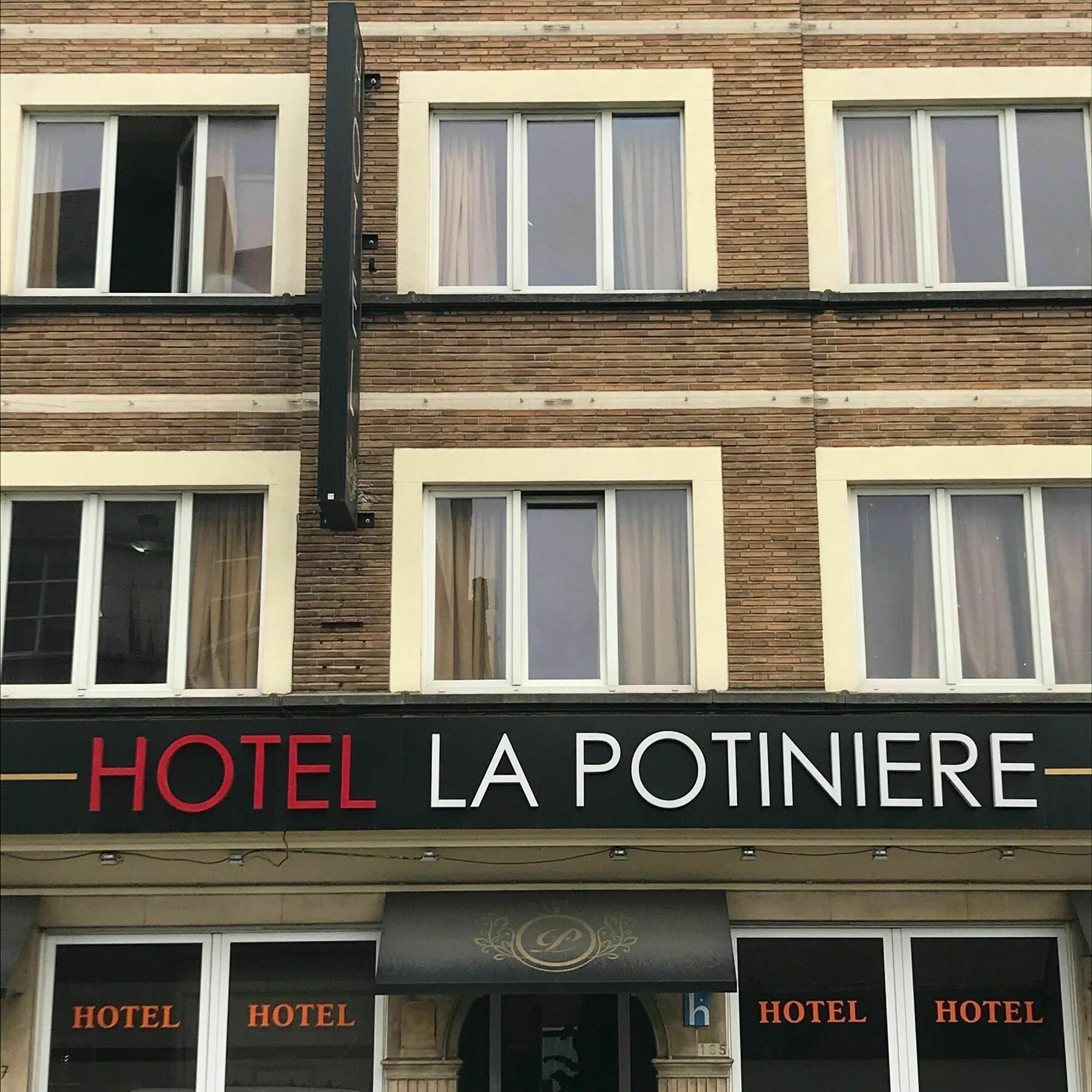 Hotel La Potiniere Schaerbeek Ngoại thất bức ảnh