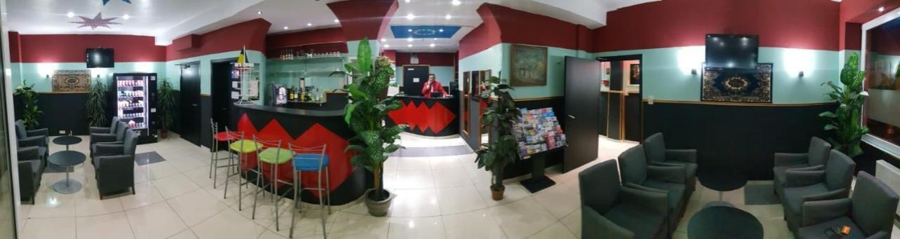 Hotel La Potiniere Schaerbeek Ngoại thất bức ảnh