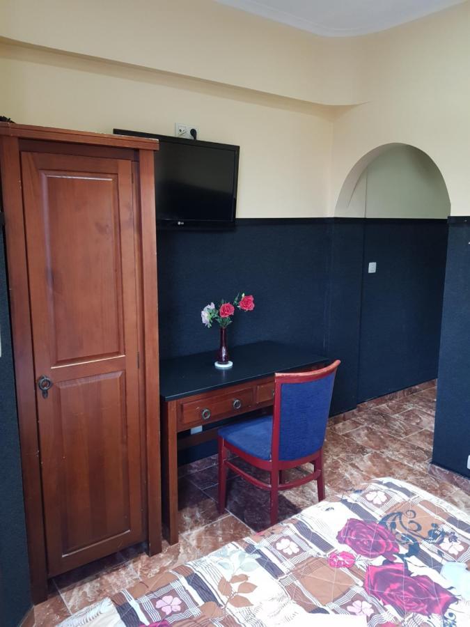 Hotel La Potiniere Schaerbeek Ngoại thất bức ảnh