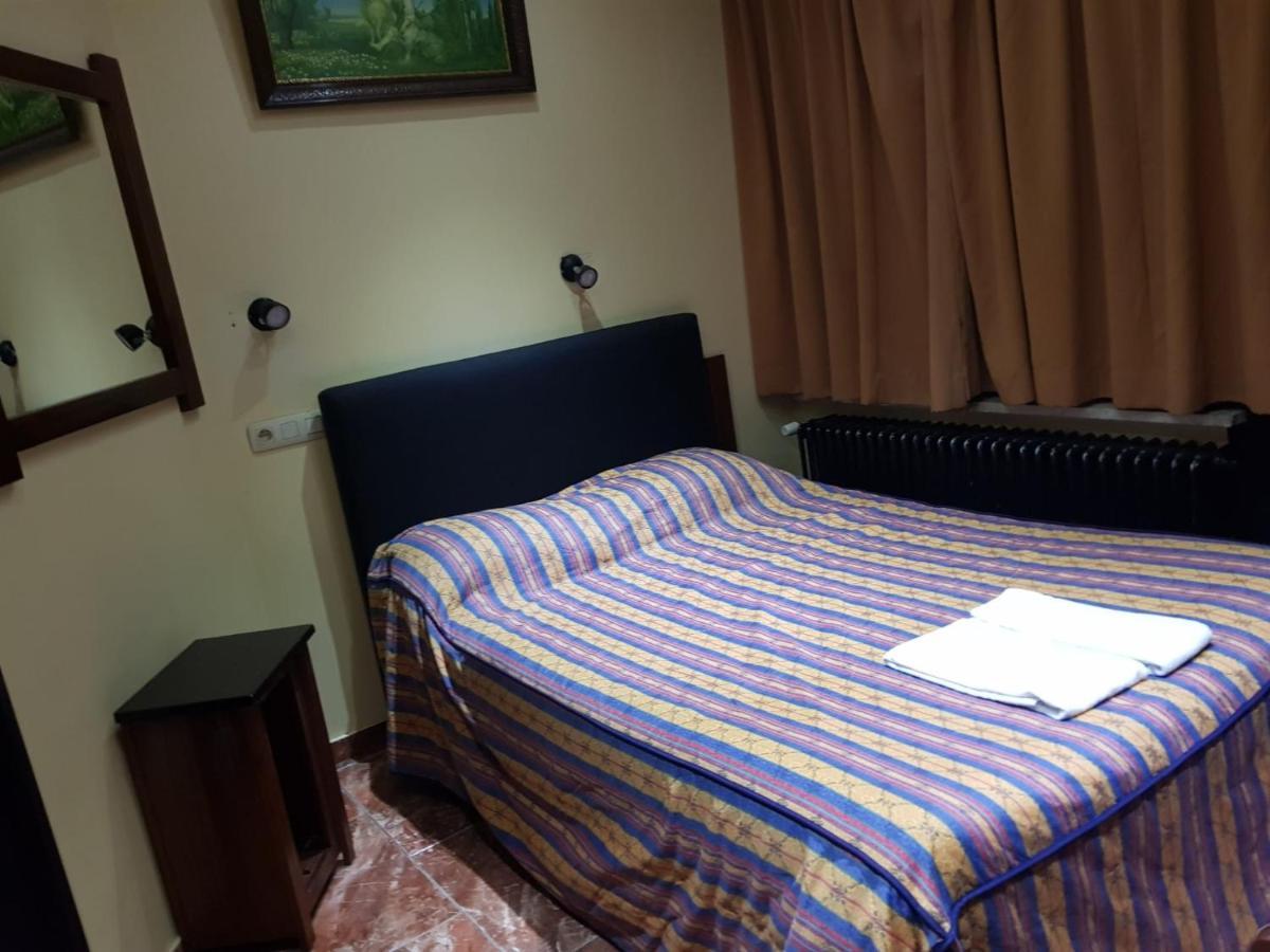 Hotel La Potiniere Schaerbeek Ngoại thất bức ảnh